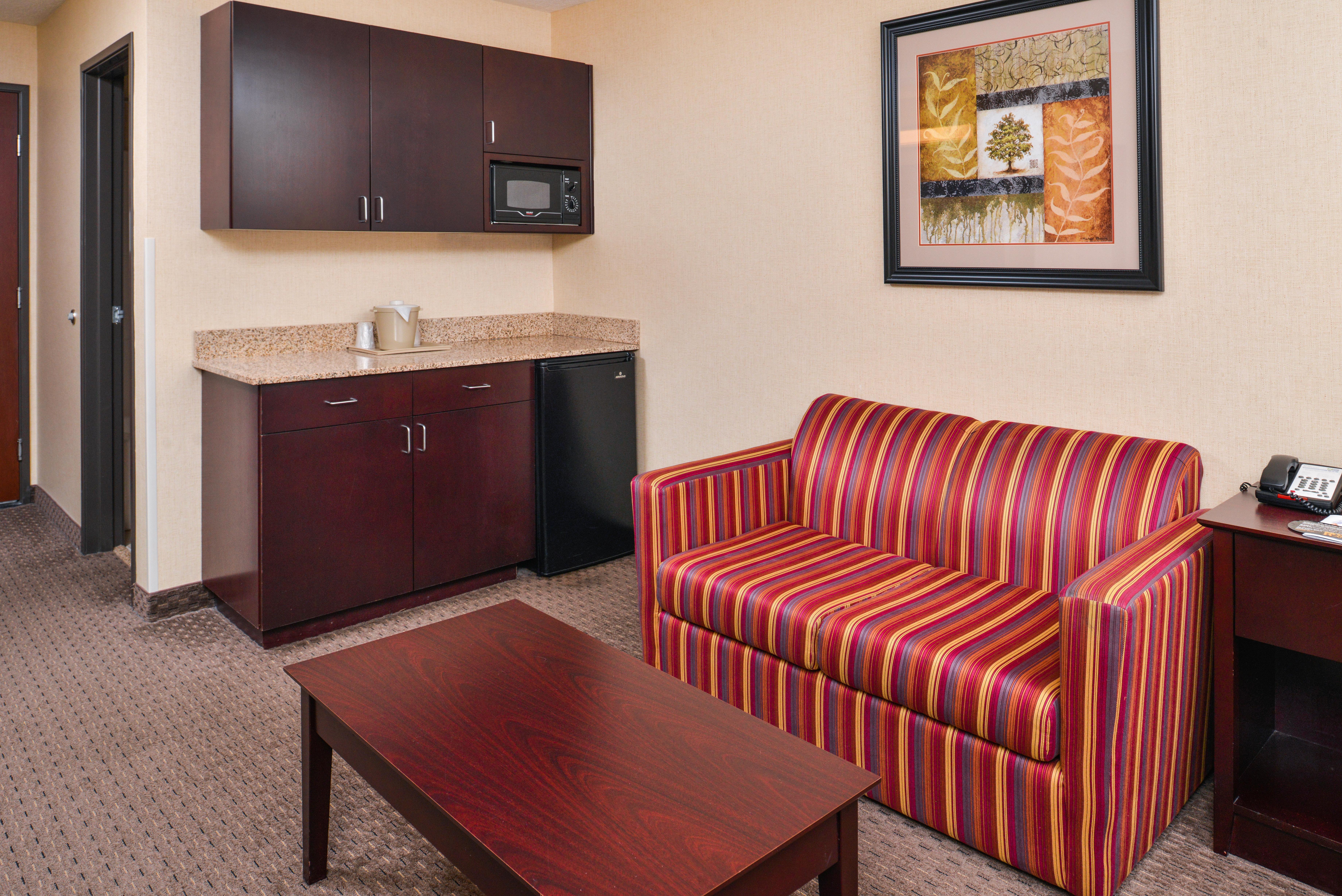Holiday Inn Express Hotel & Suites Portland - Jantzen Beach By Ihg Exterior foto