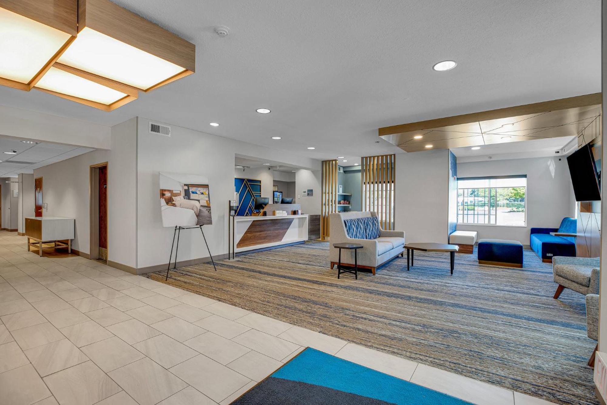 Holiday Inn Express Hotel & Suites Portland - Jantzen Beach By Ihg Exterior foto