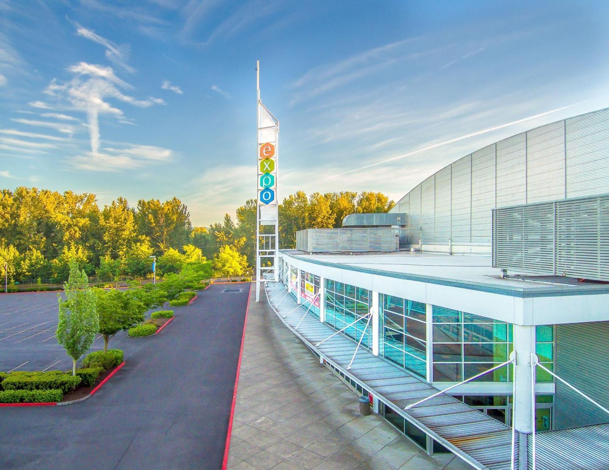 Holiday Inn Express Hotel & Suites Portland - Jantzen Beach By Ihg Exterior foto