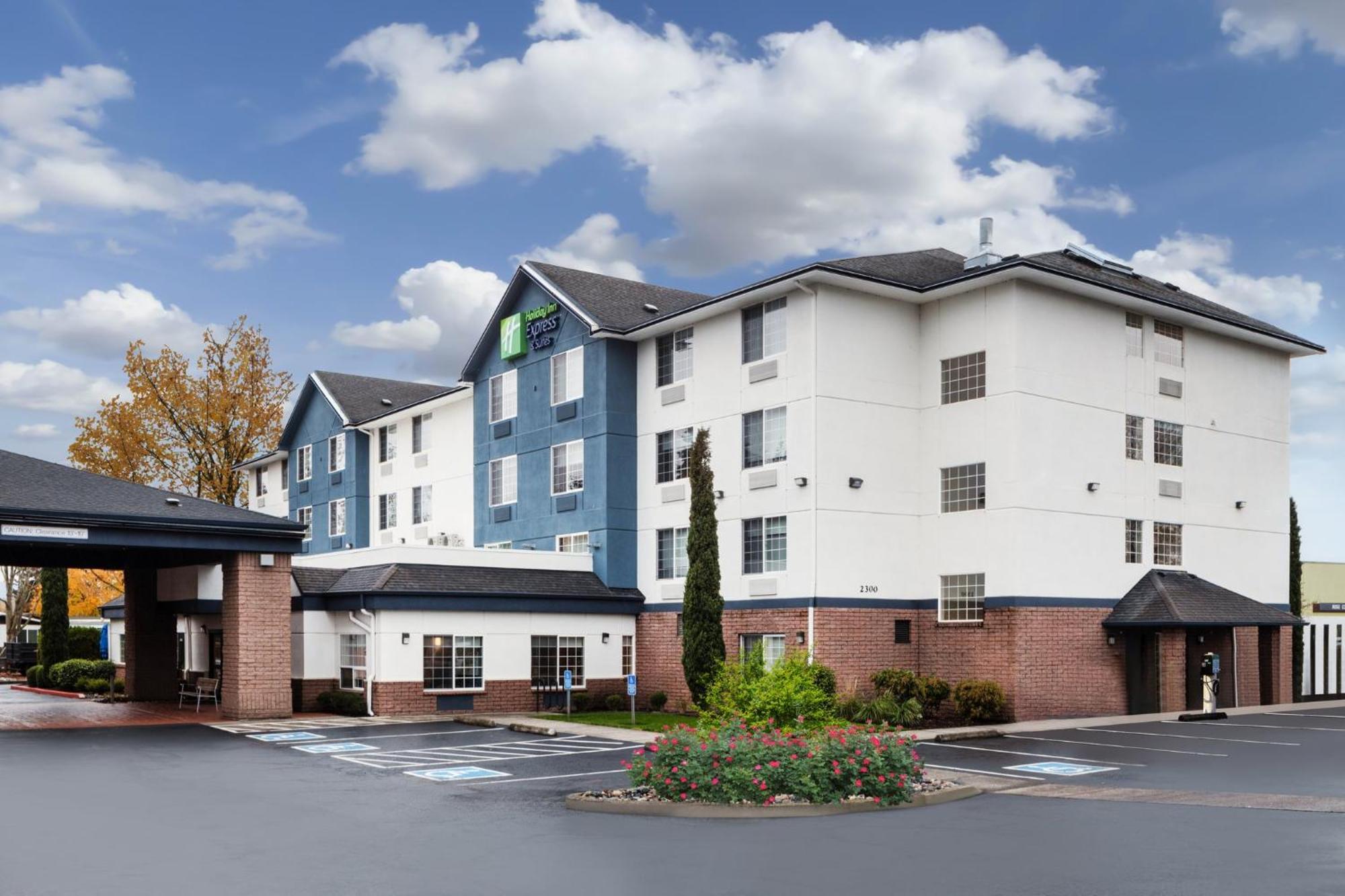 Holiday Inn Express Hotel & Suites Portland - Jantzen Beach By Ihg Exterior foto